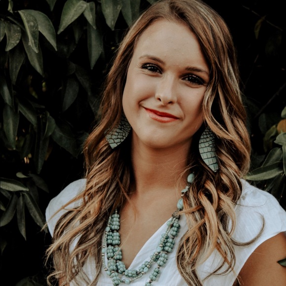 Meet your Posher, Samantha - Picture 1 of 1